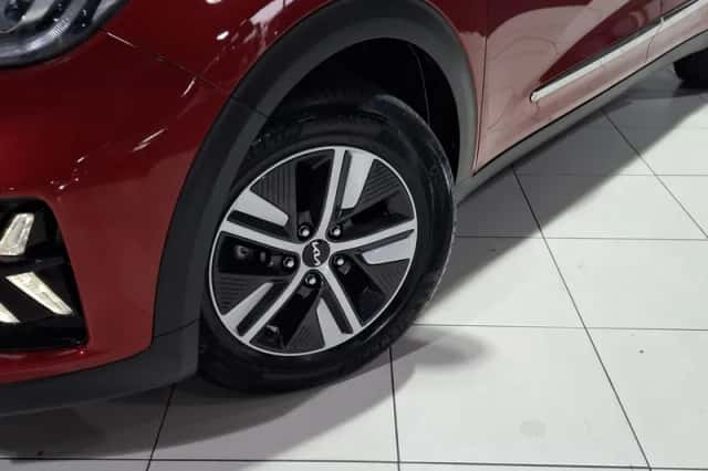 Kia Niro (2021) thumbnail 2