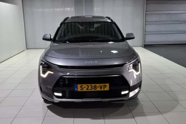Kia Niro (2023) thumbnail 4