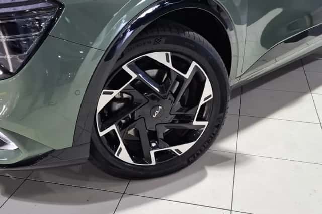 Kia Sportage (2022) thumbnail 2