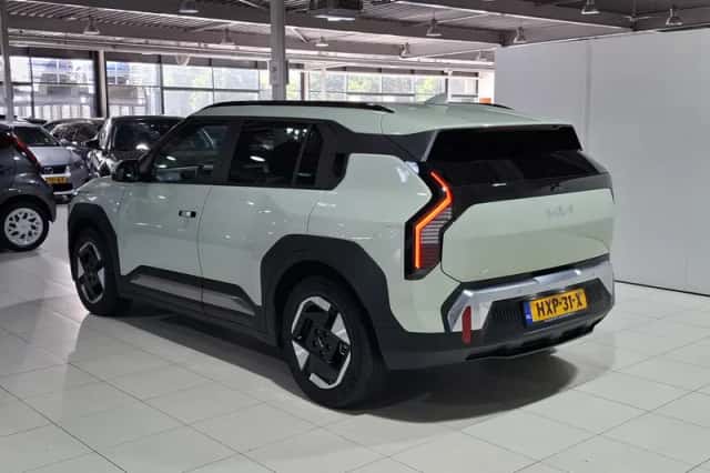 Kia EV3 (2025) thumbnail 6