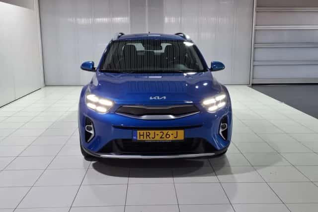 Kia Stonic (2025) thumbnail 4