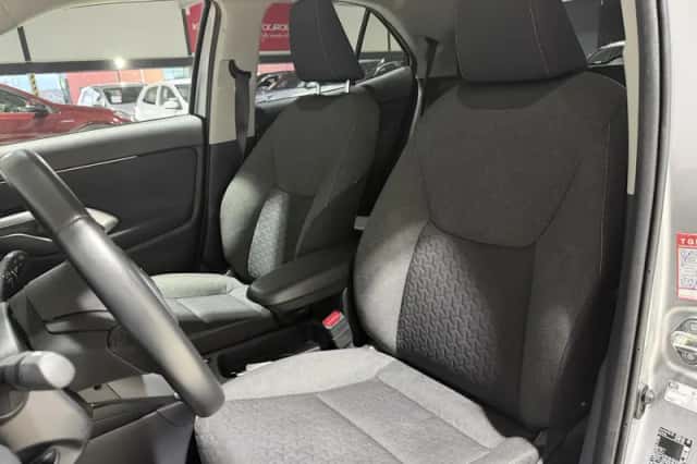 Toyota Yaris Cross (2024) thumbnail 3