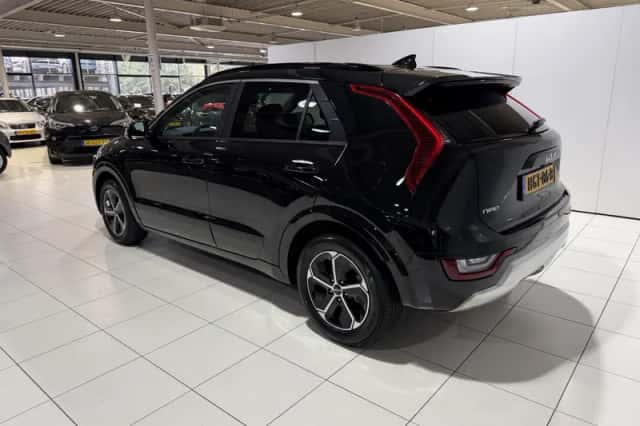 Kia Niro (2025) thumbnail 5