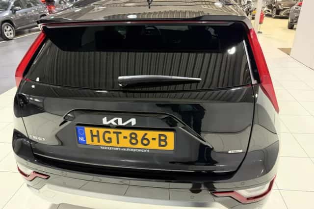 Kia Niro (2025) thumbnail 6