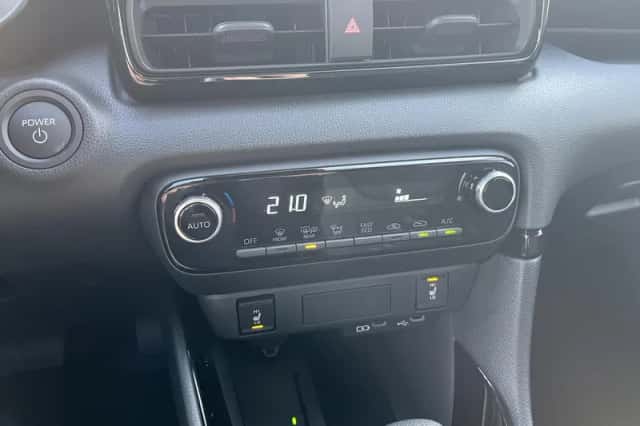 Toyota Yaris (2026) thumbnail 5