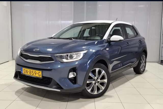 Kia Stonic (2018) thumbnail 1