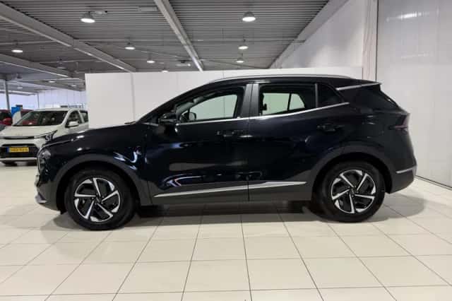 Kia Sportage (2025) thumbnail 4