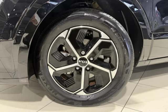 Kia Niro (2024) thumbnail 2
