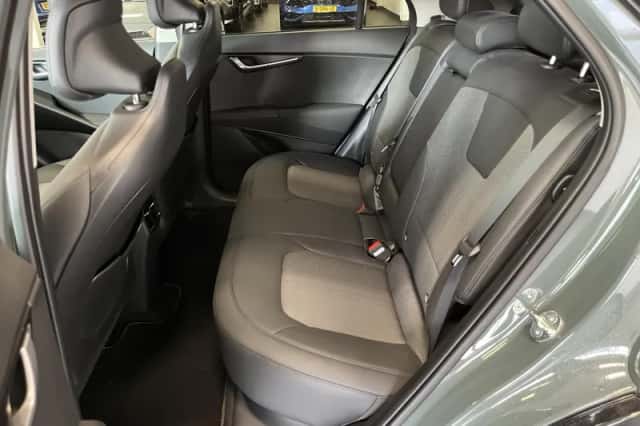 Kia Niro EV (2023) thumbnail 4