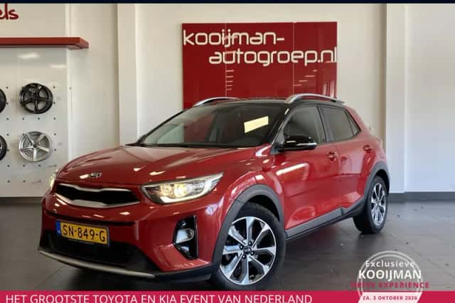 Kia Stonic (2018) thumbnail 1