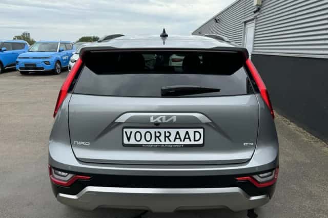 Kia Niro (2025) thumbnail 6