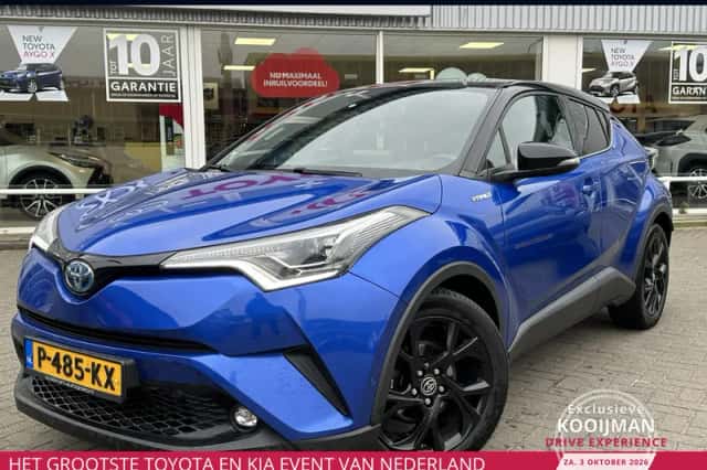 Toyota C-HR (2019) thumbnail 1