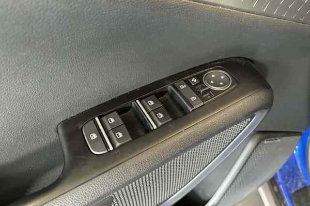 Kia Soul EV (2020) thumbnail 4