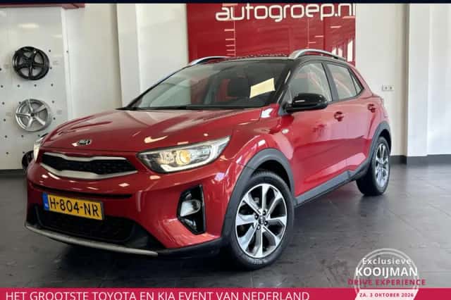Kia Stonic (2020) thumbnail 1