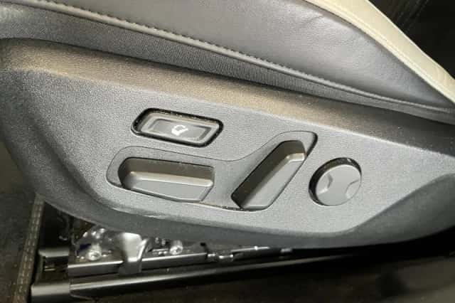 Kia EV6 (2021) thumbnail 5