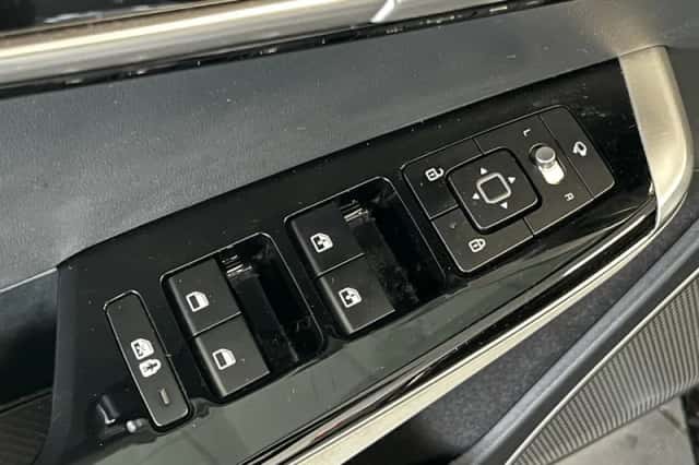 Kia EV6 (2021) thumbnail 6