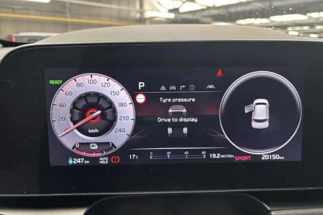 Kia Niro EV (2024) thumbnail 4
