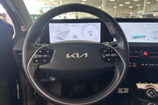 Kia EV6 (2024) thumbnail 6