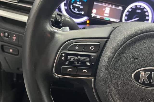 Kia Niro (2021) thumbnail 6