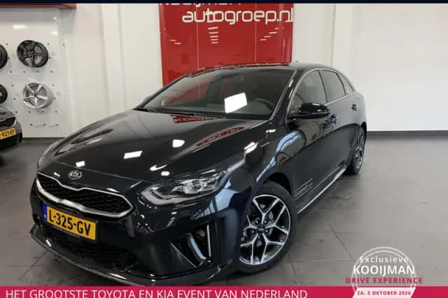 Kia ProCeed (2021) thumbnail 1
