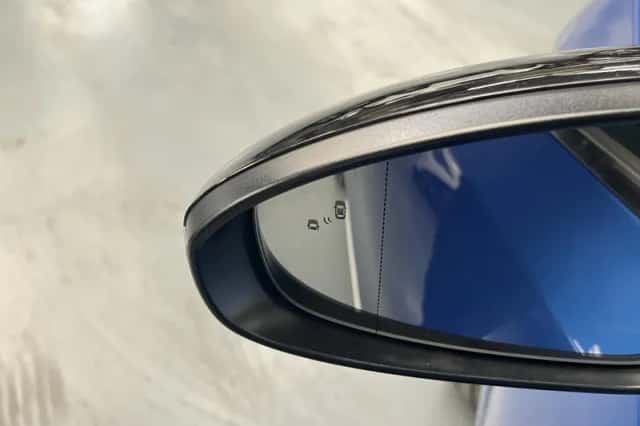 Kia Proceed (2024) thumbnail 3