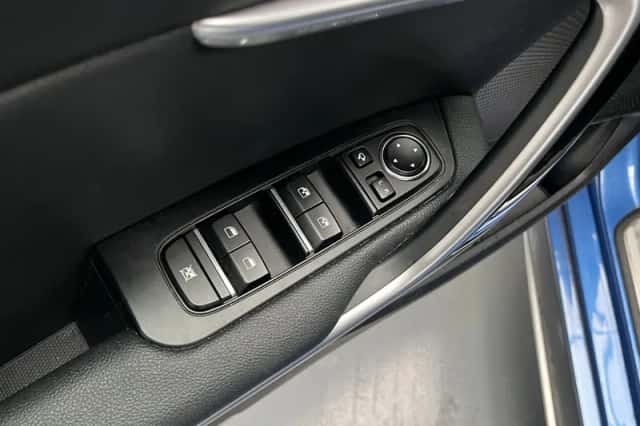 Kia Proceed (2024) thumbnail 5