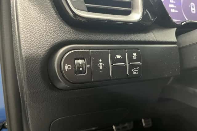 Kia Proceed (2024) thumbnail 6
