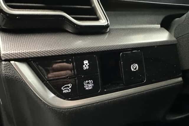 Kia Sportage (2022) thumbnail 5
