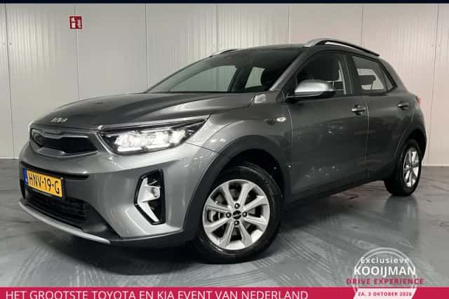 Kia Stonic (2025) thumbnail 1
