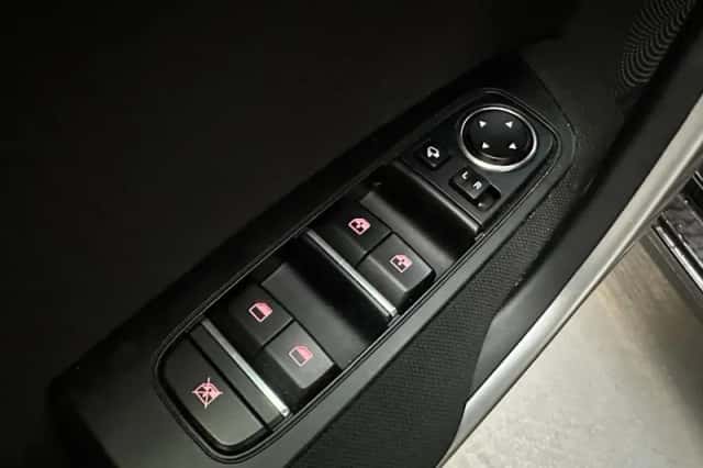 Kia Ceed Sportswagon (2025) thumbnail 3
