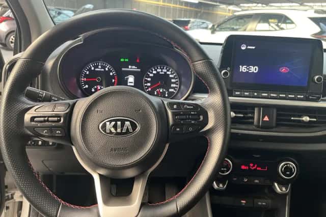 Kia Picanto (2021) thumbnail 4