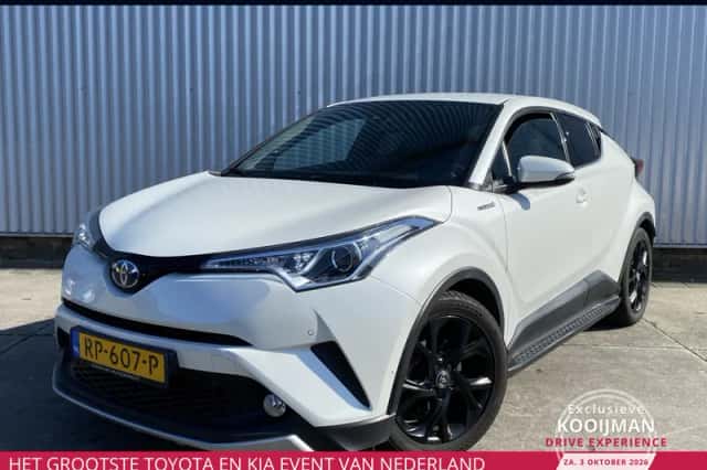 Toyota C-HR (2018) thumbnail 1