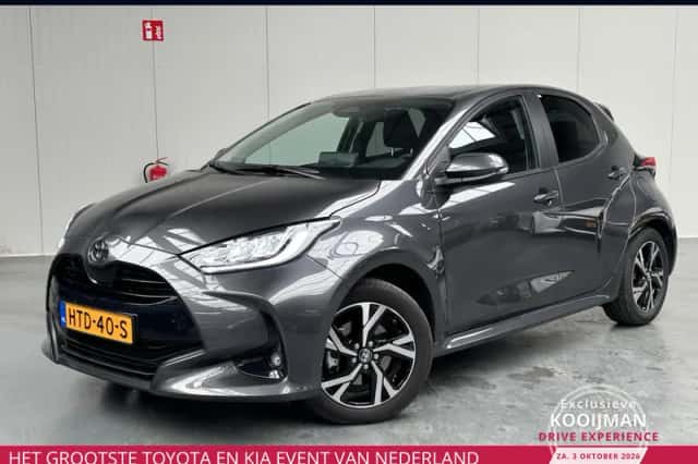 Toyota Yaris (2025) thumbnail 1