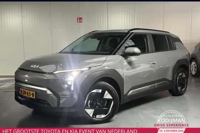 Kia EV3 (2025) thumbnail 1