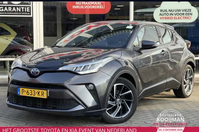 Toyota C-HR (2022) thumbnail 1