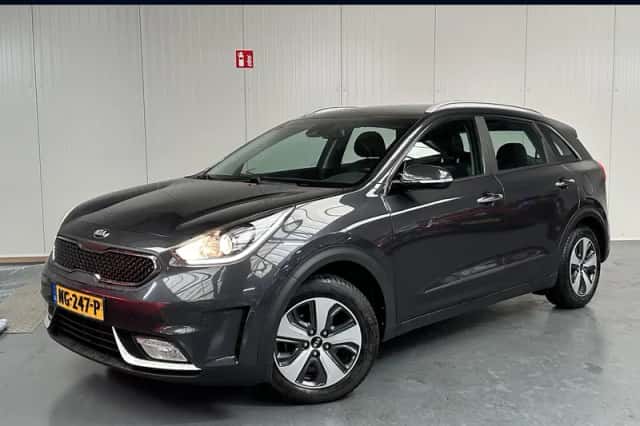Kia Niro (2017) thumbnail 1