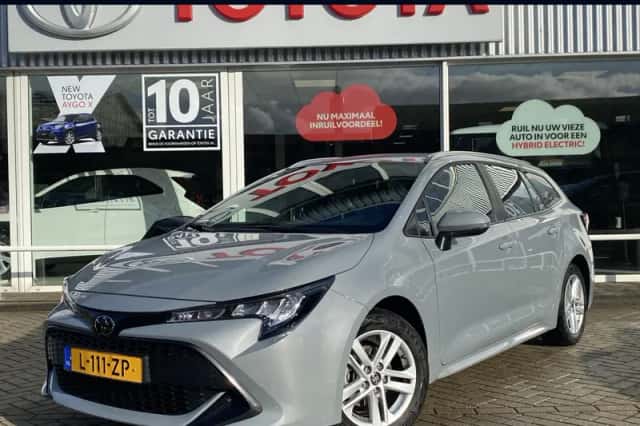 Toyota Corolla (2021) thumbnail 1
