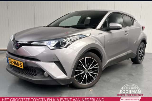 Toyota C-HR (2018) thumbnail 1