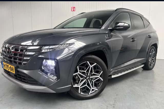 Hyundai Tucson (2022) thumbnail 1