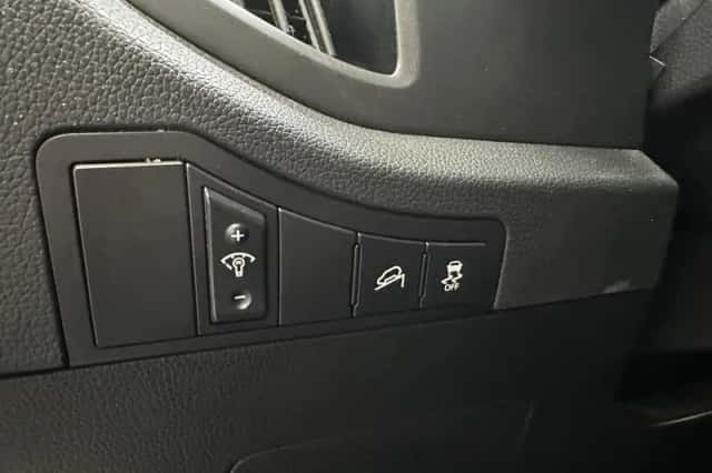 Kia Sportage (2013) thumbnail 4