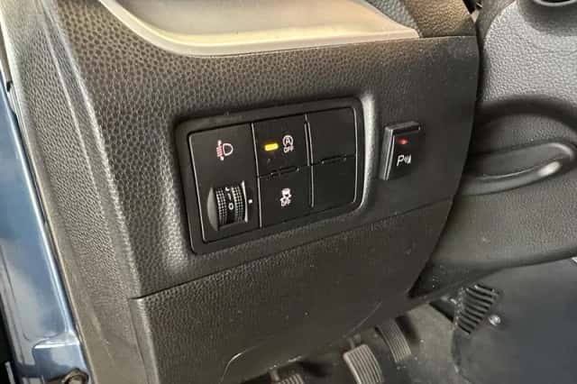 Kia Picanto (2016) thumbnail 4