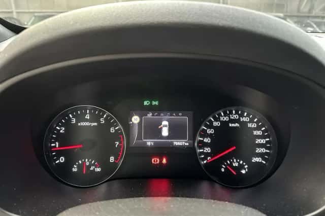 Kia Sportage (2016) thumbnail 5