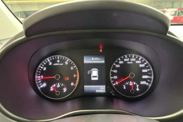 Kia Picanto (2024) thumbnail 3
