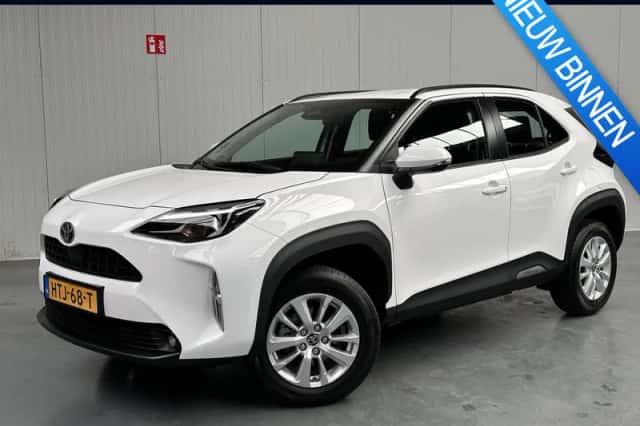 Toyota Yaris Cross (2025) thumbnail 1