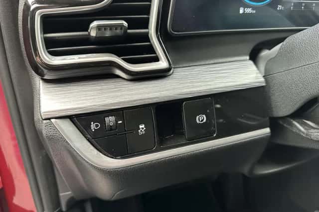 Kia Sportage (2025) thumbnail 4