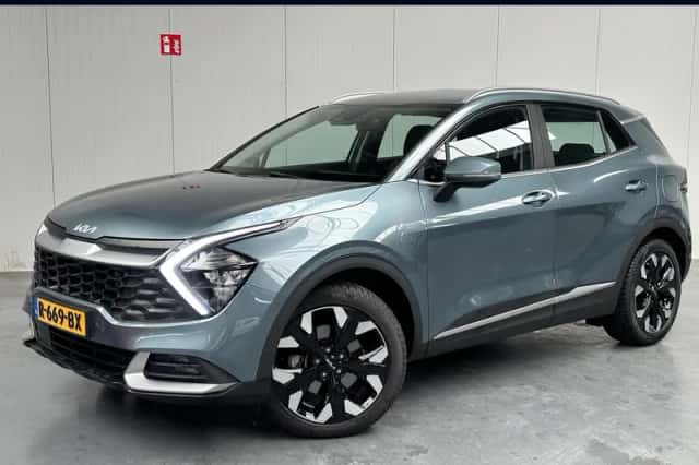 Kia Sportage (2022) thumbnail 1