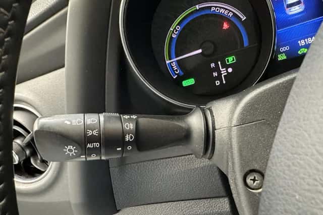 Toyota Auris (2018) thumbnail 6