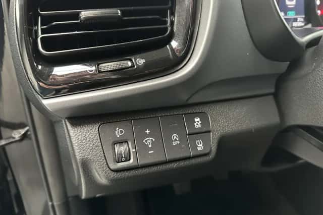 Kia Stonic (2022) thumbnail 4