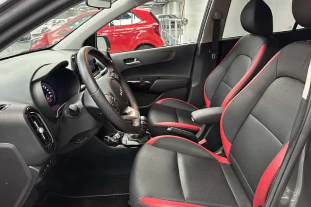 Kia Picanto (2022) thumbnail 2