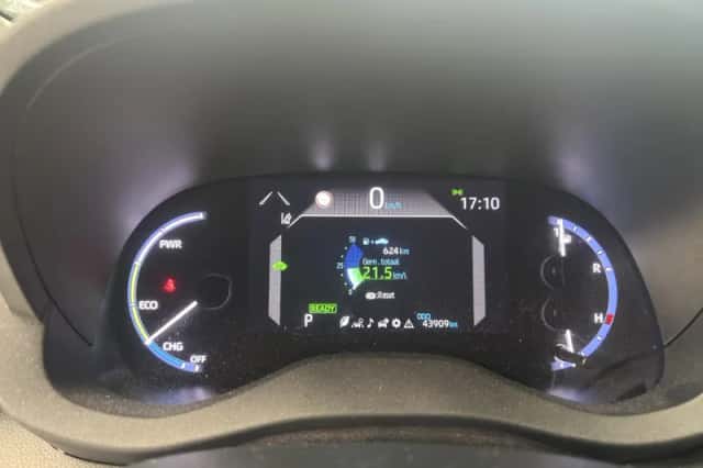 Toyota Yaris Cross (2023) thumbnail 6